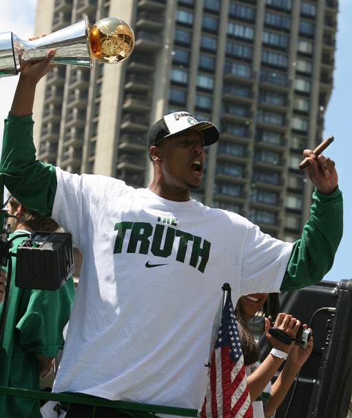 Pierce  il protagonista della parata della vittoria dei Celtics. Afp